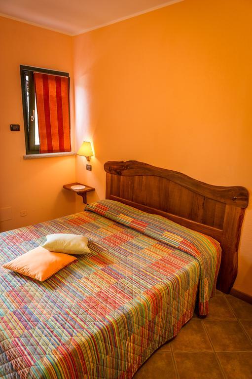 Al Pasche Bed & Breakfast Dronero Ruang foto