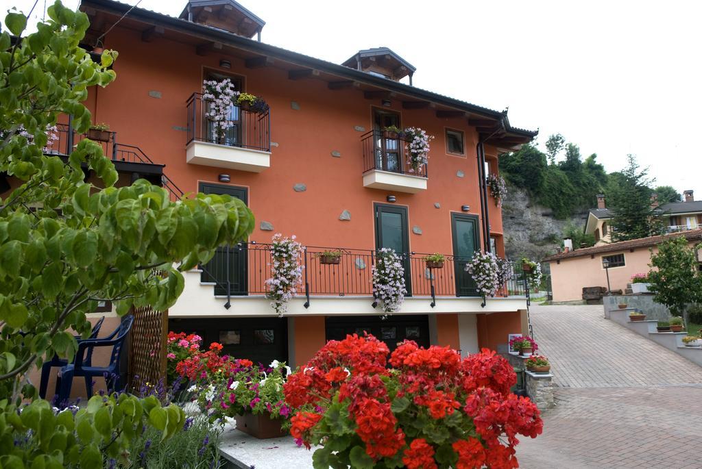 Al Pasche Bed & Breakfast Dronero Bagian luar foto